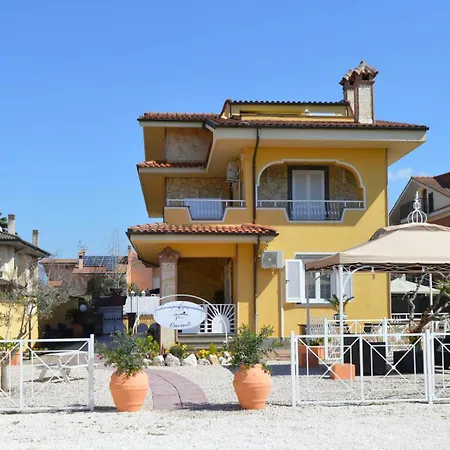 Miu' Bed & Breakfast *
