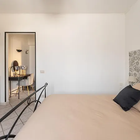Frühstückspension Miu' , , Con Piscina E Parcheggio Privato