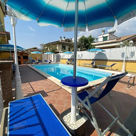 Miu' , , Con Piscina E Parcheggio Privato ベッド・アンド・ブレックファスト *
