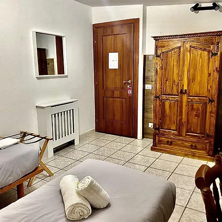 Miu' , , Con Piscina E Parcheggio Privato צ'יאמפינו